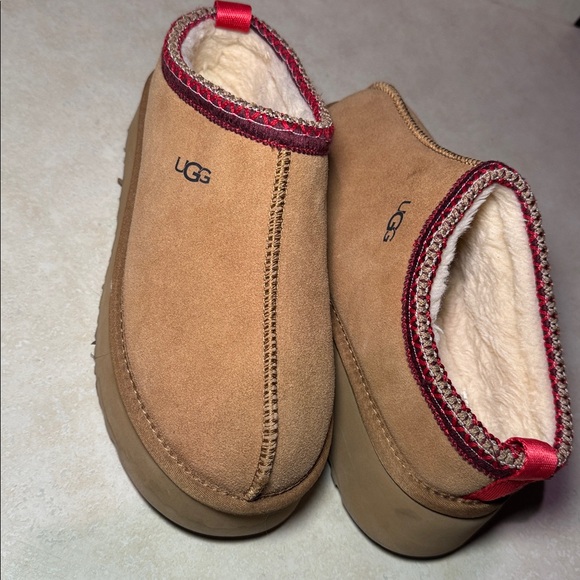 Inspired Brown Slip-On Shoes with Red Trim Pre-owned - Picture 4 of 4